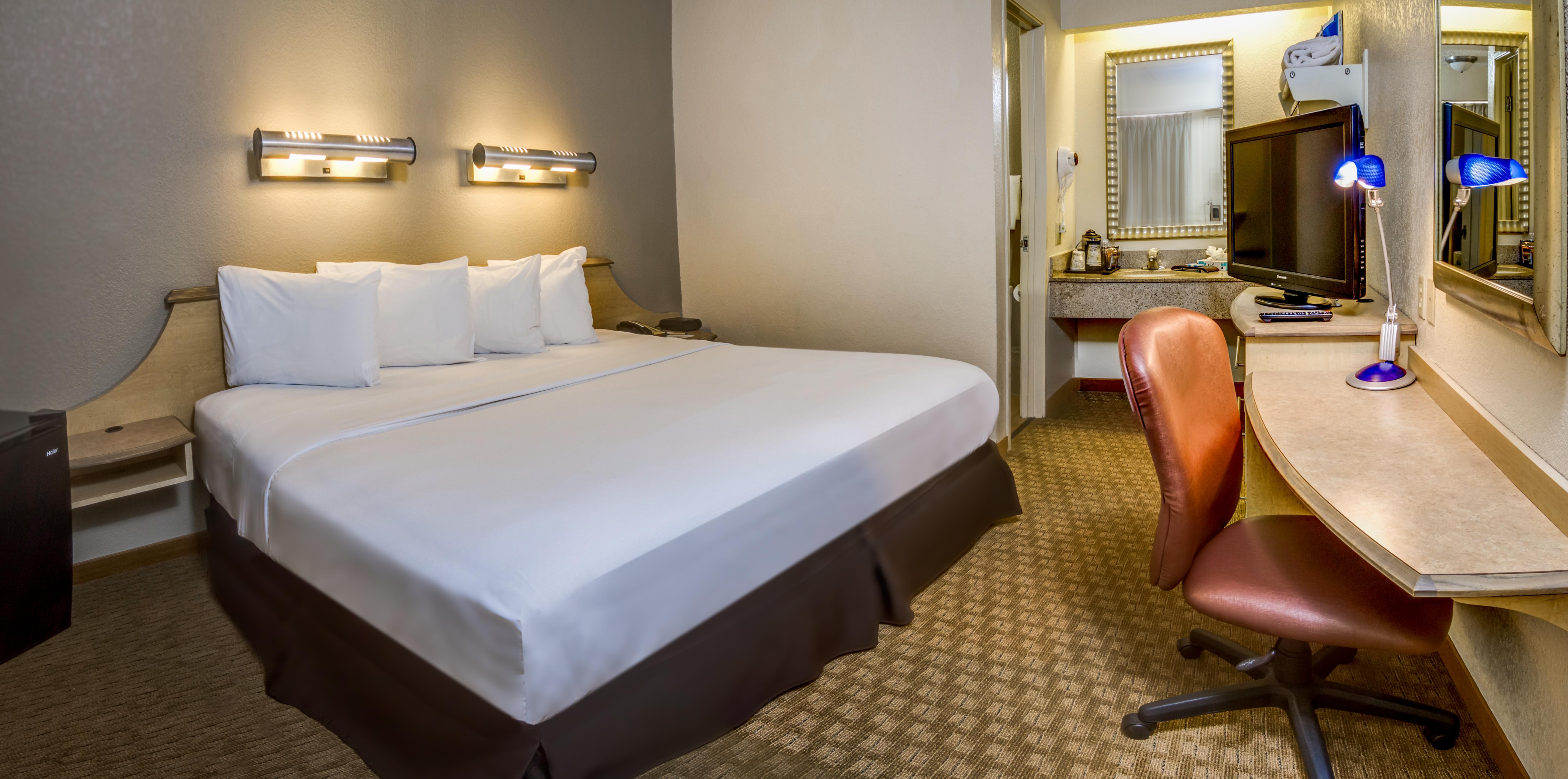 Clarion Inn & Suites At International Drive Williamsburg Esterno foto