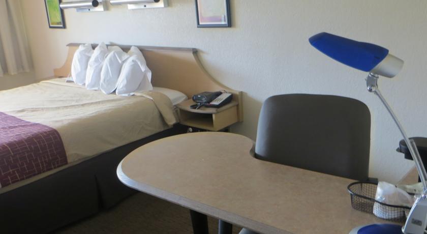 Clarion Inn & Suites At International Drive Williamsburg Esterno foto