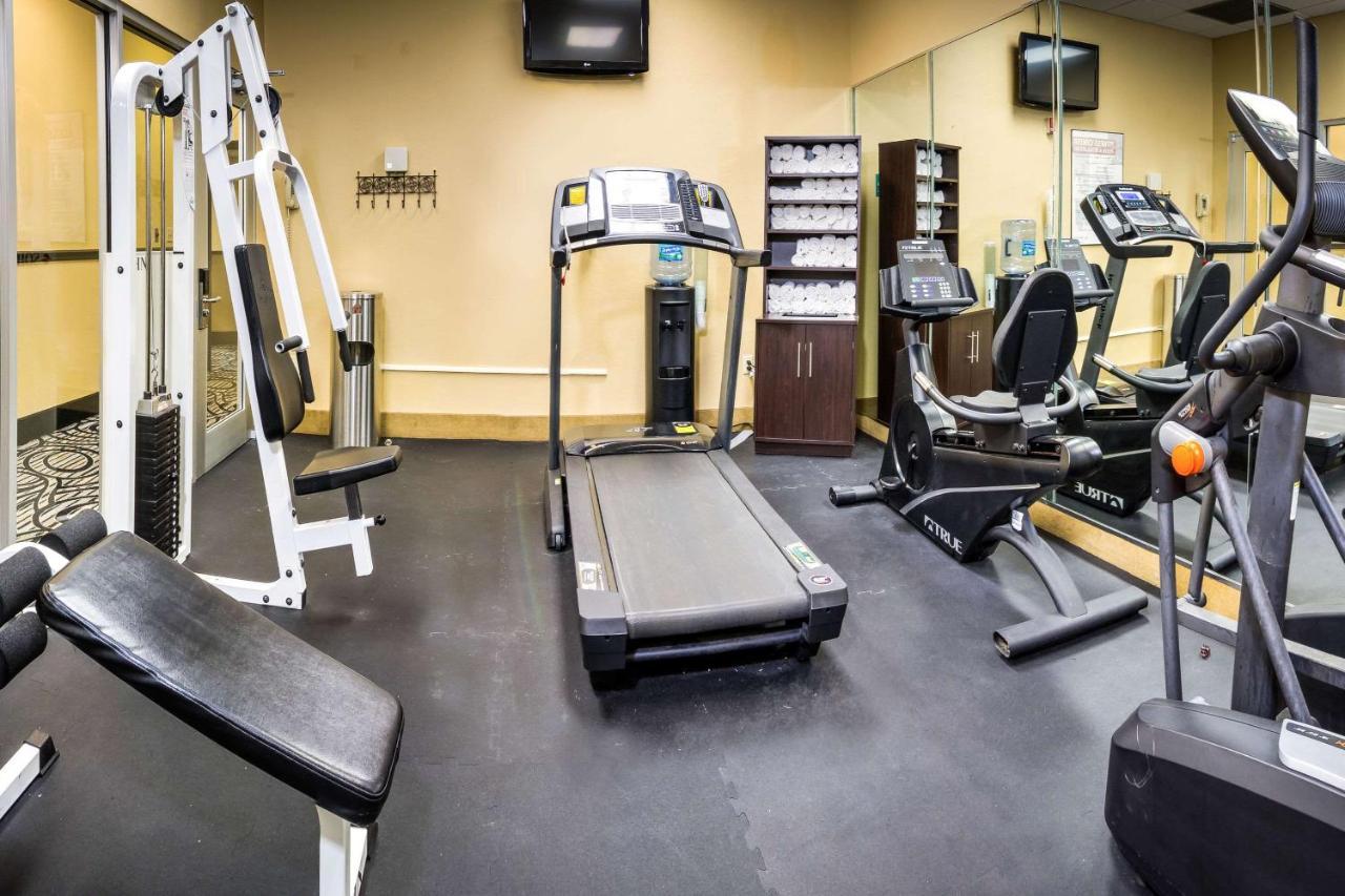 Clarion Inn & Suites At International Drive Williamsburg Esterno foto