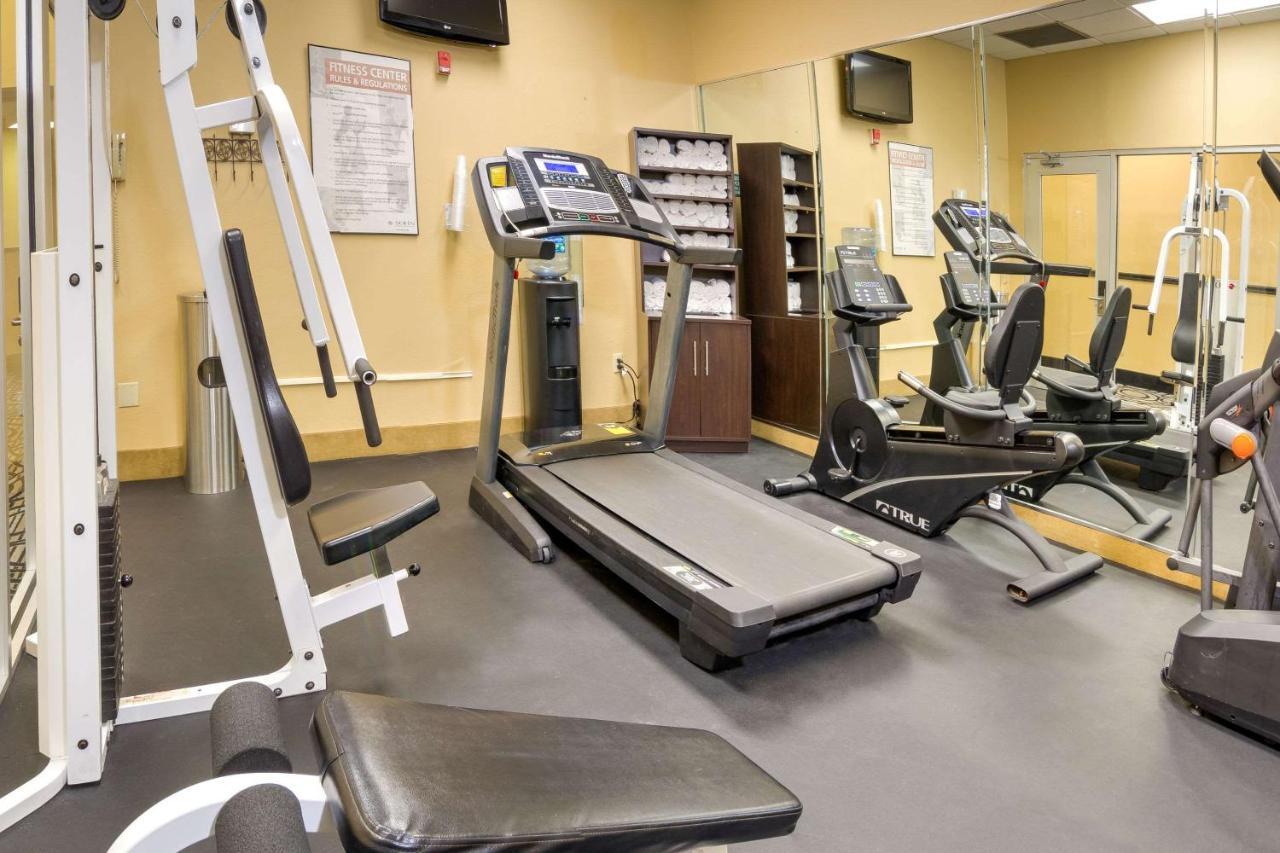 Clarion Inn & Suites At International Drive Williamsburg Esterno foto